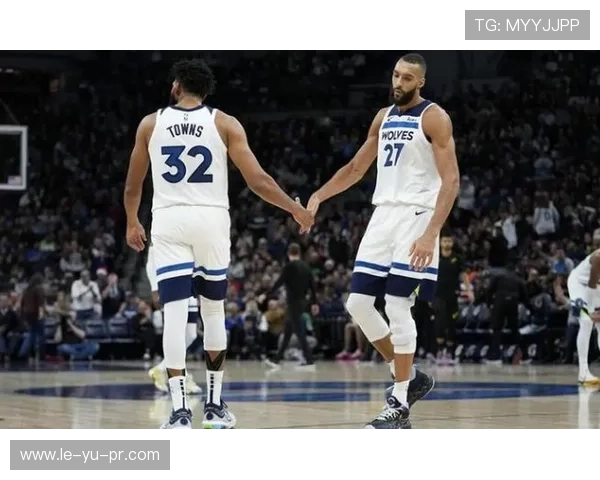 鲁迪·戈贝尔防守效率领衔联盟，再次展现顶级防守实力