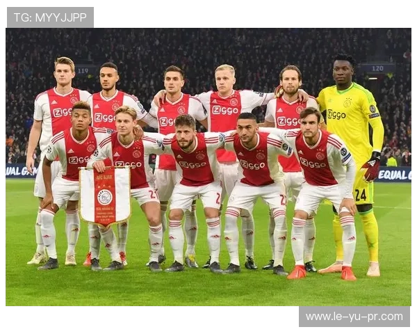 阿贾克斯青训再出新星，荷甲未来可期